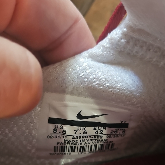 Nike Alabama Football Roll Tide Crimson and White Sneakers - Picture 10 of 10